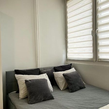 Przytulna Kawalerka Apartment Warsaw Luaran gambar